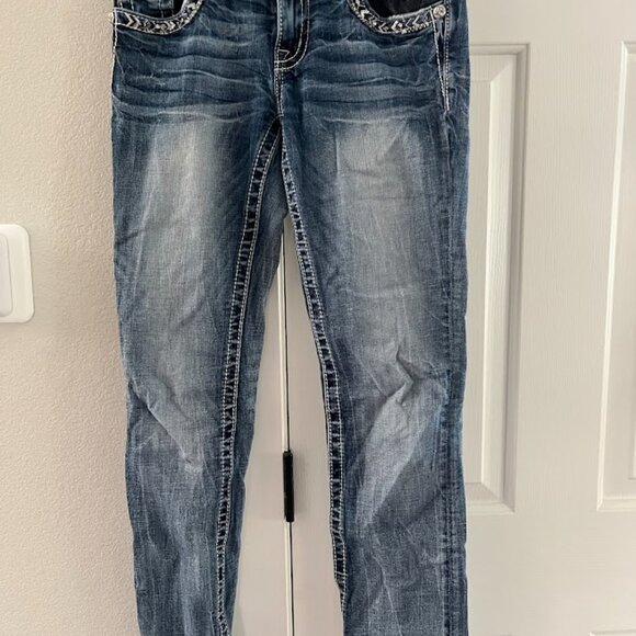 Mid Rise Straight Legged Miss Me Jeans - Picture 4 of 5